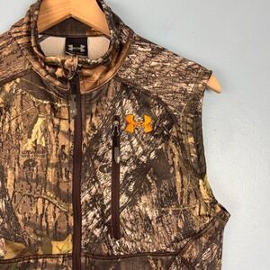 Under Armour Men's Small Brown Mossy Oak Breakup Camo Full Zip Fleece Vest Logo